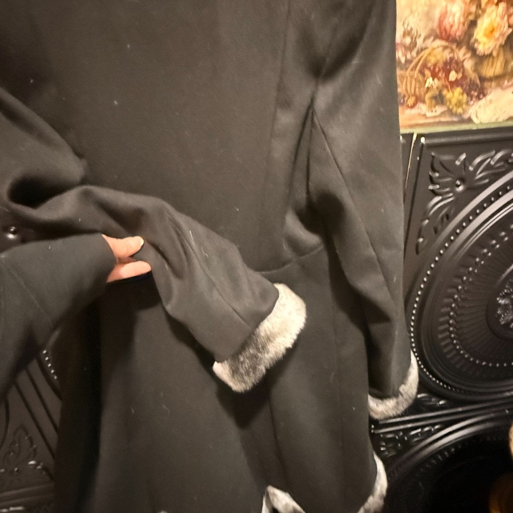 Vintage Rothschild Black Winter dress Pea Coat with Gray Fur Trim - Picture 6 of 11